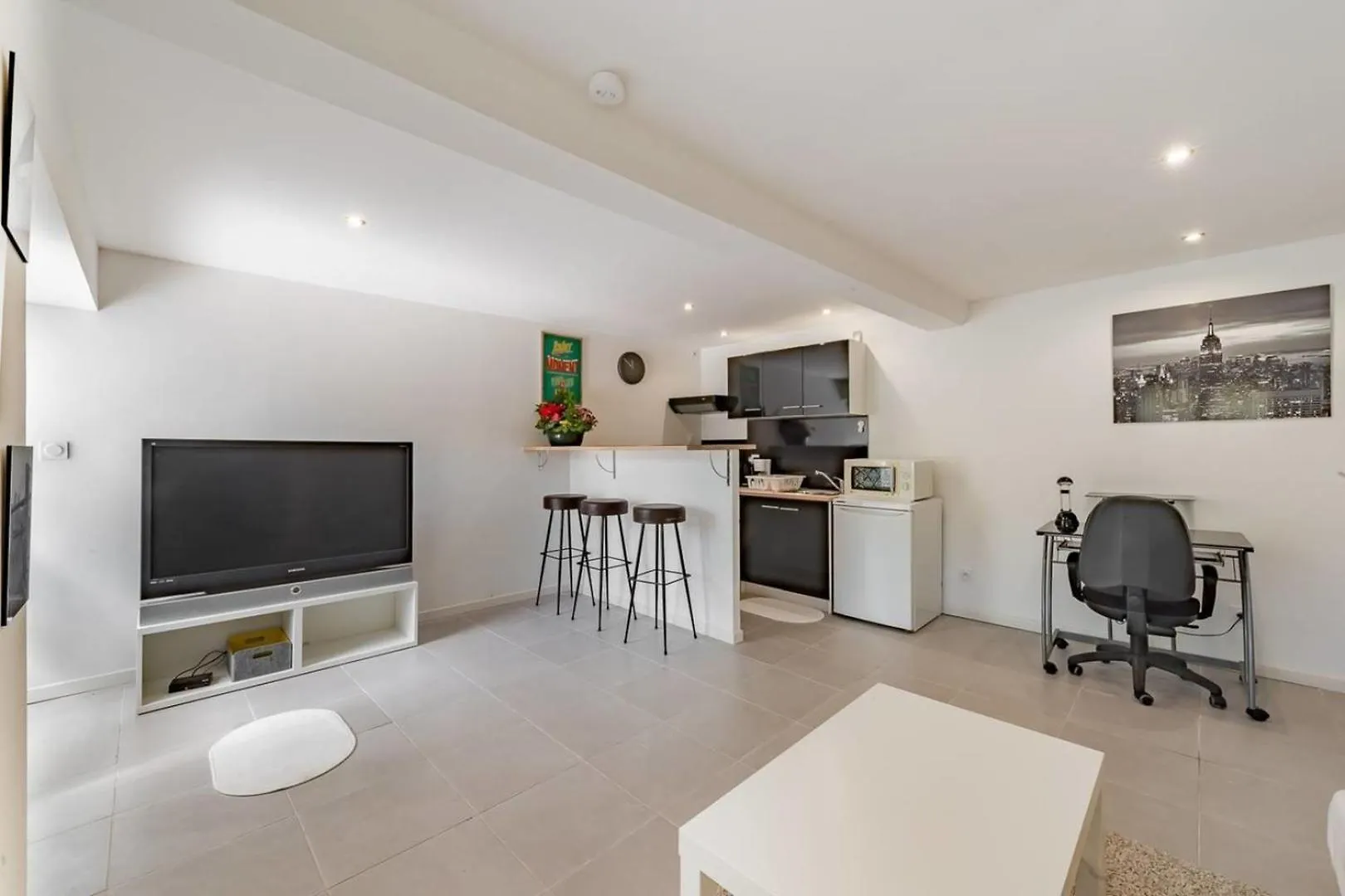 Guestready - Modern And Spacious Flat Near Vaise Apartment Lyon France